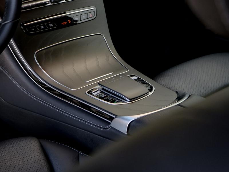 Image MERCEDES-BENZ GLC 300 Avantgarde Line 4Matic 9G-Tronic