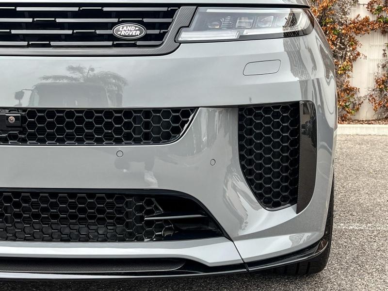 Image LAND-ROVER Range Rover Sport 4.4 P635 635ch MHEV SV Edition Two