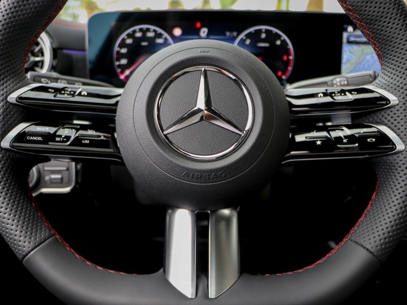 Image MERCEDES-BENZ CLA Shooting Brake 200 d 150ch AMG Line 8G-DCT