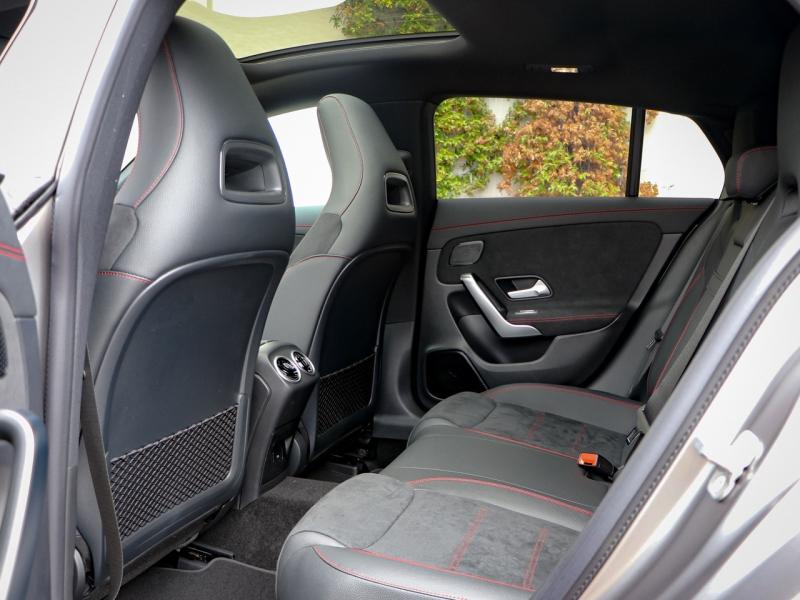 Image MERCEDES-BENZ CLA Shooting Brake 200 d 150ch AMG Line 8G-DCT