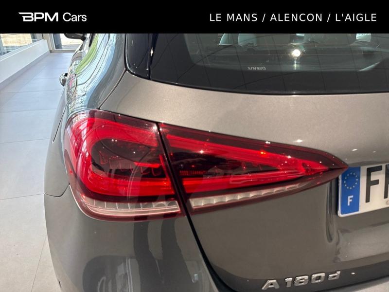 Image MERCEDES-BENZ Classe A 180 d 116ch Style Line 7G-DCT