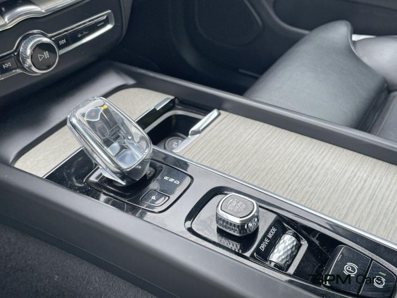 Image VOLVO XC60 B4 AdBlue AWD 197ch Inscription Geartronic