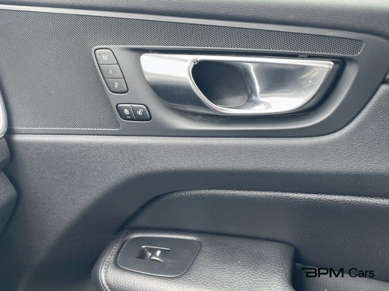 Image VOLVO XC60 B4 AdBlue AWD 197ch Inscription Geartronic