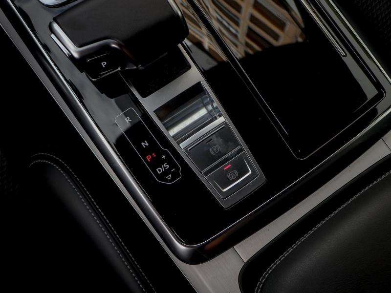 Image AUDI Q8 55 TFSI e 394ch S line quattro Tiptronic 8