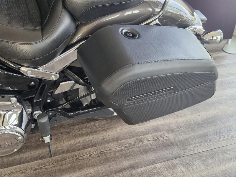 Image HARLEY-DAVIDSON Softail Fat Boy Softail Fat Boy 1868 2024