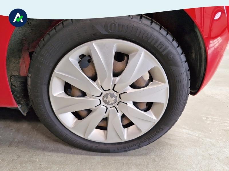 Image PEUGEOT 108 1.2 PureTech Style 5p