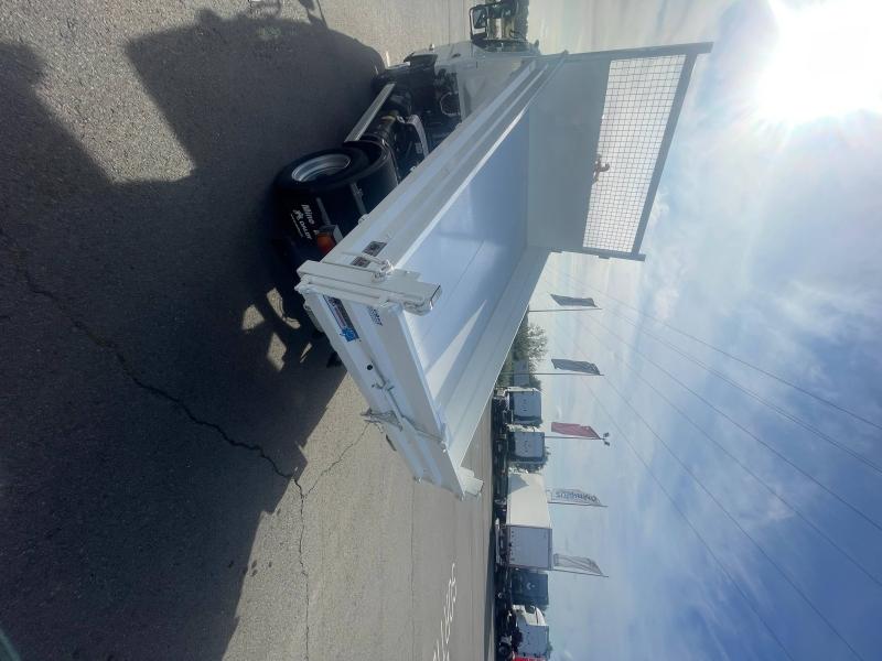 Image FUSO Canter CCb 3C15 Empattement 28