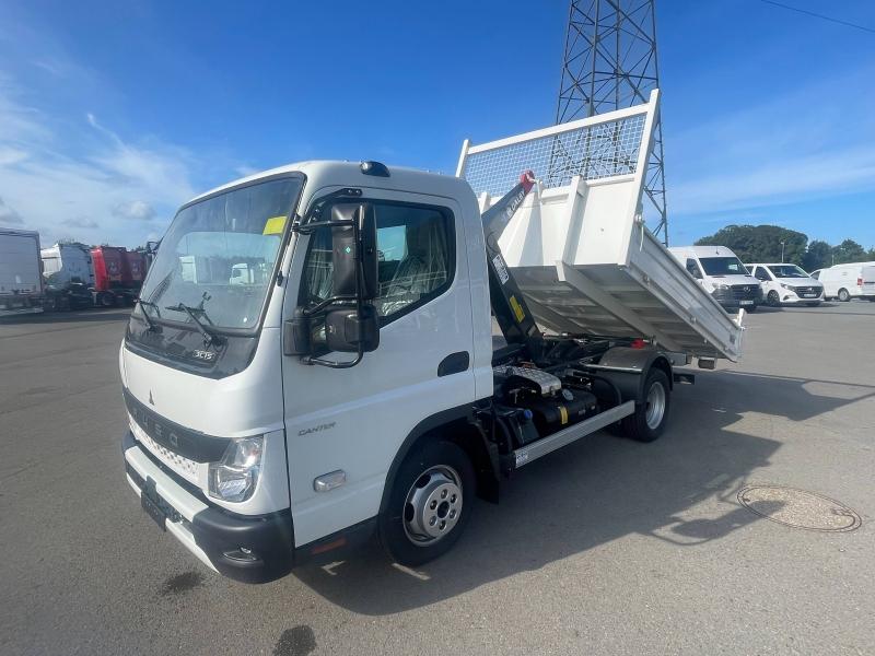 Image FUSO Canter CCb 3C15 Empattement 28
