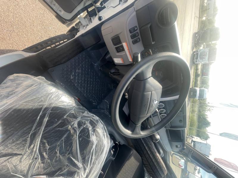 Image FUSO Canter CCb 3C15 Empattement 28