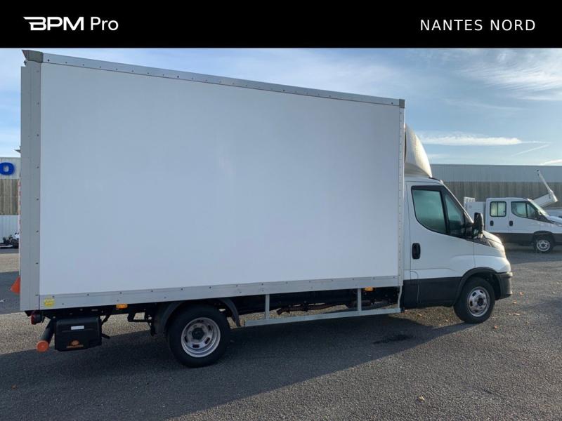 Image IVECO Daily CCb 35-160H / CAISSE & HAYON / 3.0L 160CH / 2023 /