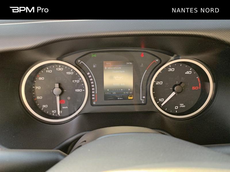 Image IVECO Daily CCb 35-160H / CAISSE & HAYON / 3.0L 160CH / 2023 /