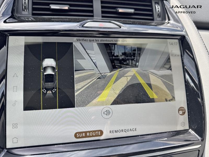 Image JAGUAR E-Pace P300e PHEV 309ch R-Dynamic HSE