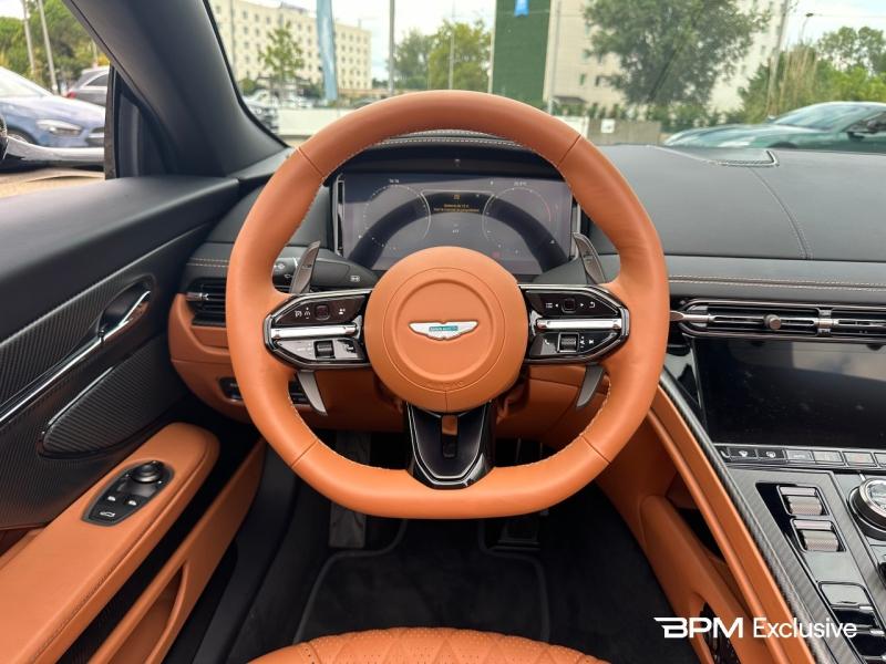 Image ASTON MARTIN Db12 Volante