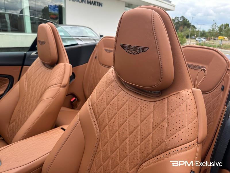Image ASTON MARTIN Db12 Volante