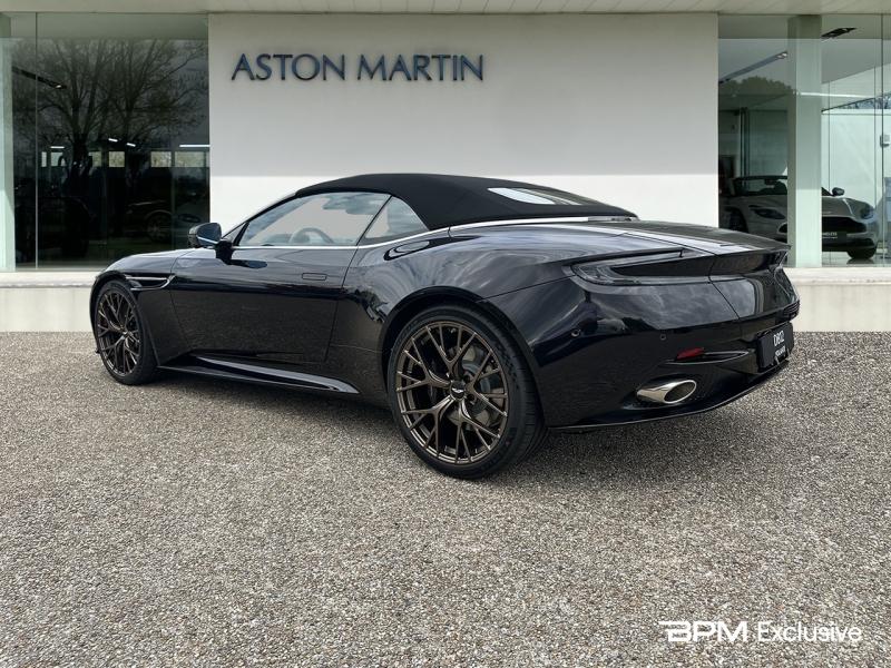 Image ASTON MARTIN Db12 Volante