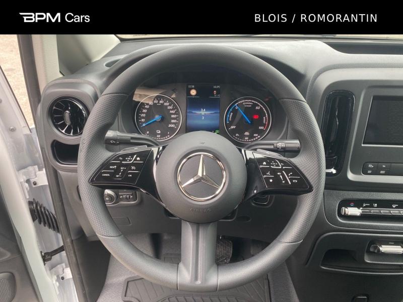 Image MERCEDES-BENZ Vito Fg eVito 112 116ch Long batterie 60 kWh (40 750 HT)