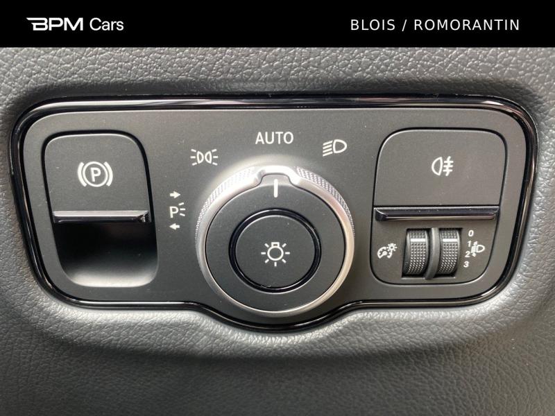 Image MERCEDES-BENZ Vito Fg eVito 112 116ch Long batterie 60 kWh (40 750 HT)