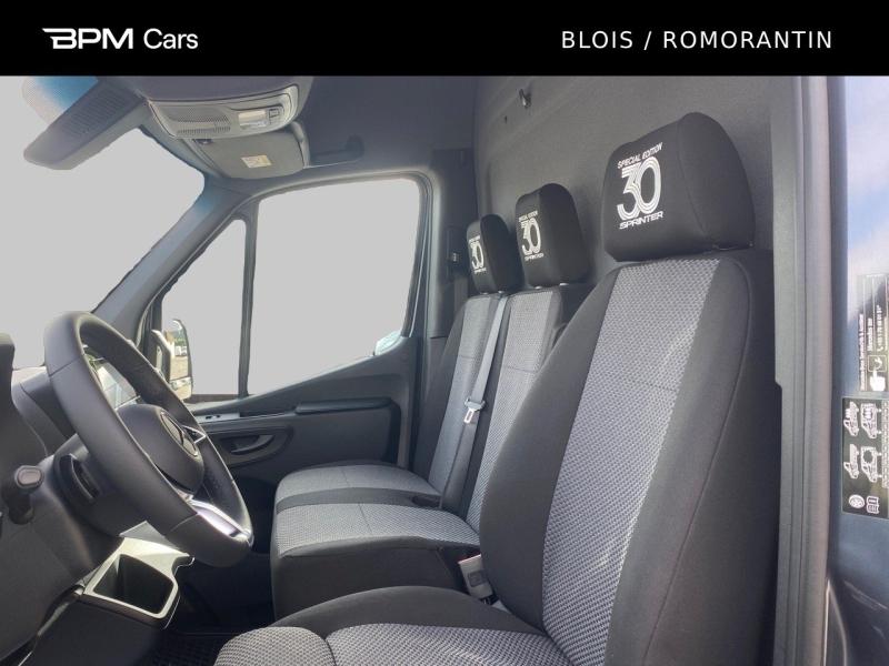 Image MERCEDES-BENZ Sprinter Fg 317 CDI Pro 9G-Tronic Spécial Edition 30 ANS (52 500 HT)