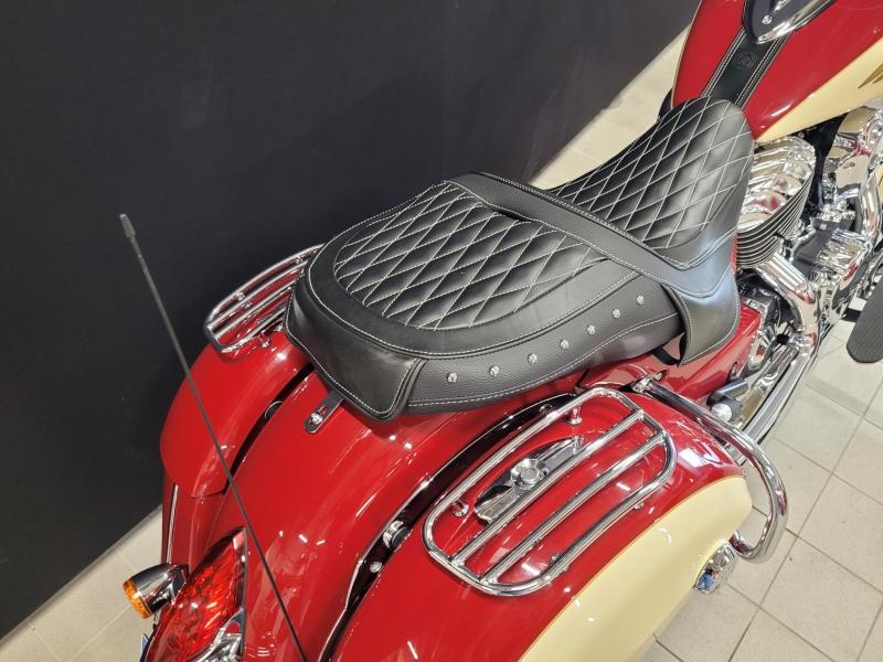 Image INDIAN Chieftain Chieftain 1811 bi-colore 2016