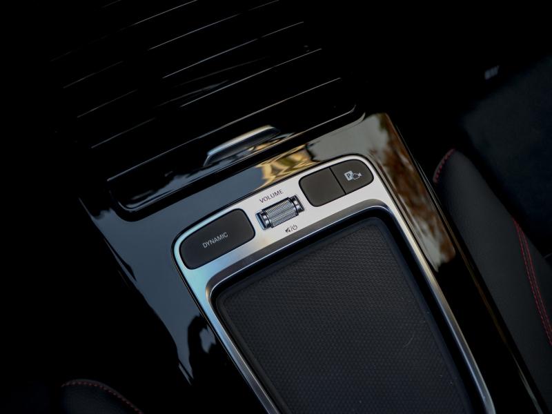 Image MERCEDES-BENZ CLA Shooting Brake 200 d 150ch AMG Line 8G-DCT