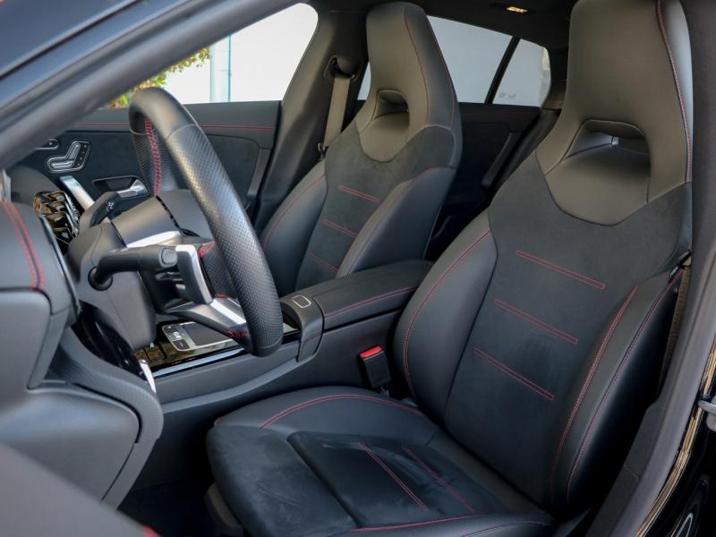 Image MERCEDES-BENZ CLA Shooting Brake 200 d 150ch AMG Line 8G-DCT