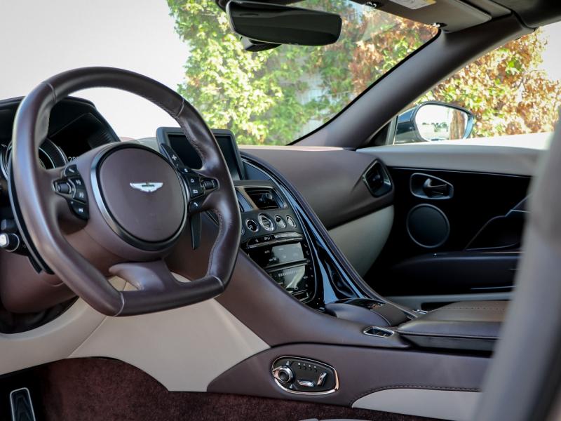 Image ASTON MARTIN DB11 Volante V8 4.0 510ch BVA8