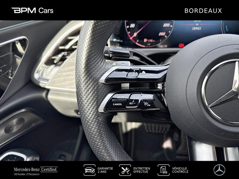 Image MERCEDES-BENZ Classe E 300 d e Hybrid EQ 197+129ch AMG Line 9G-Tronic