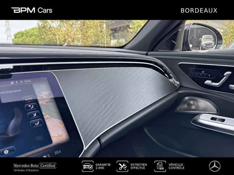 Image MERCEDES-BENZ Classe E 300 d e Hybrid EQ 197+129ch AMG Line 9G-Tronic