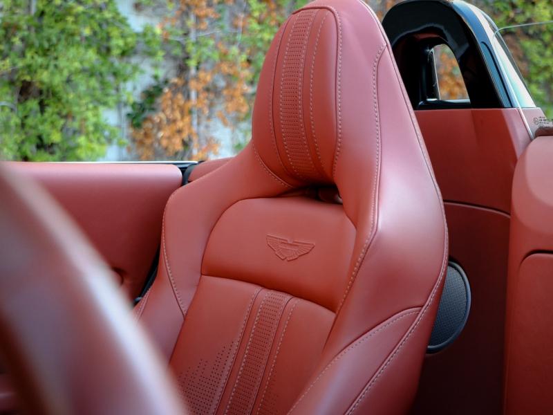 Image ASTON MARTIN V8 Vantage Roadster V8 4.0 510ch BVA