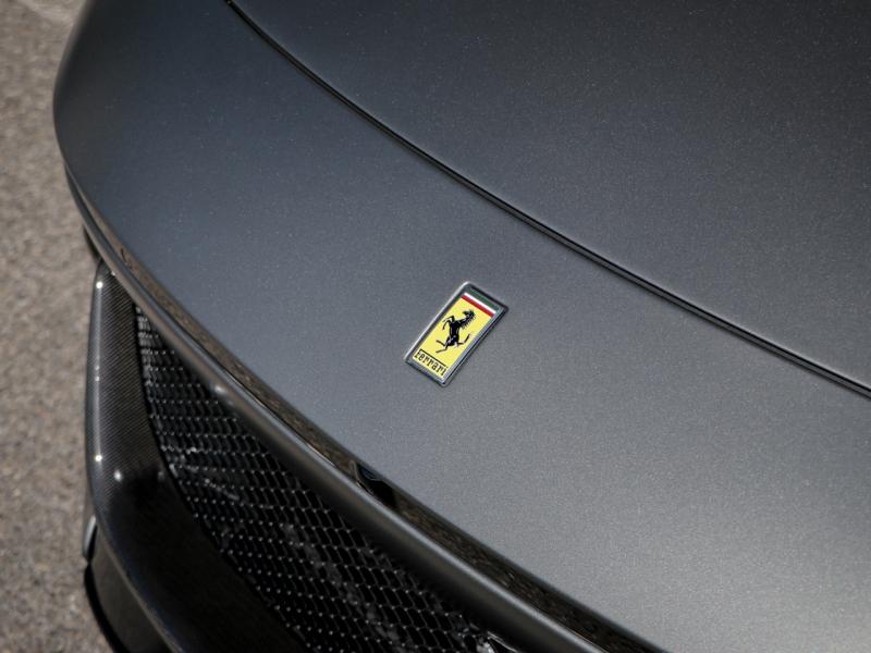 Image FERRARI PUROSANGUE suv