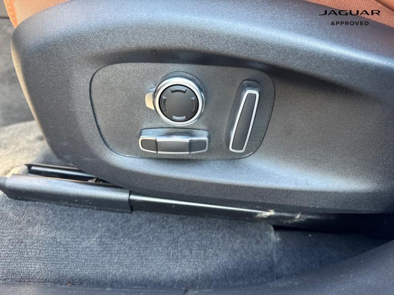 Image JAGUAR F-Pace P400e Plug-in-Hybrid R-Dynamic SE BVA8 AWD