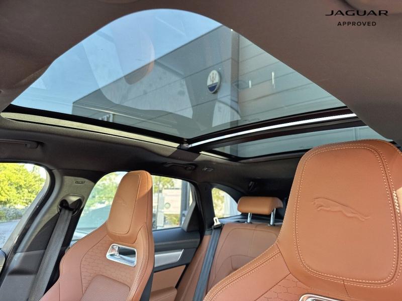Image JAGUAR F-Pace P400e Plug-in-Hybrid R-Dynamic SE BVA8 AWD