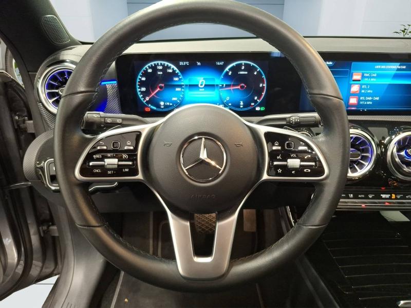 Image MERCEDES-BENZ CLA Shooting Brake 200 d 150ch Progressive Line 8G-DCT 8cv