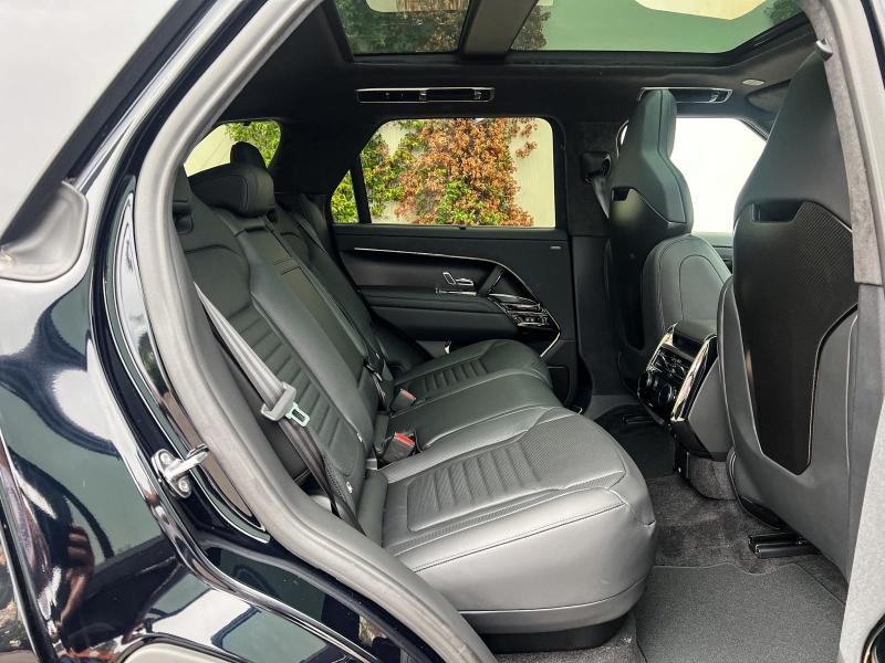 Image LAND-ROVER Range Rover Sport 4.4 P635 635ch MHEV SV Edition Two