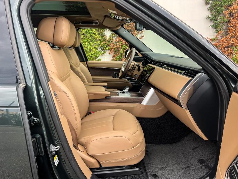 Image LAND-ROVER Range Rover 4.4 P530 530ch Autobiography LWB 7 places