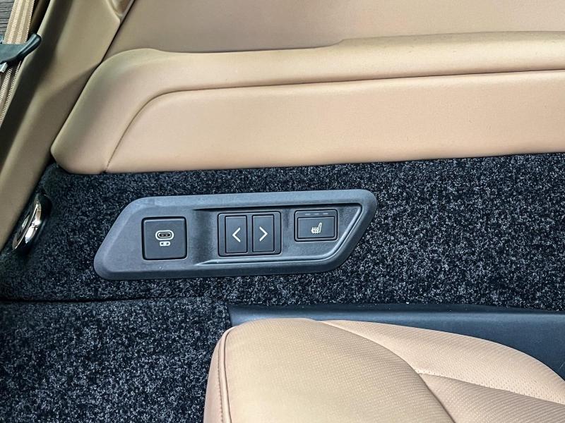 Image LAND-ROVER Range Rover 4.4 P530 530ch Autobiography LWB 7 places