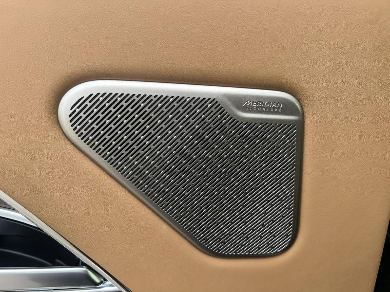 Image LAND-ROVER Range Rover 4.4 P530 530ch Autobiography LWB 7 places