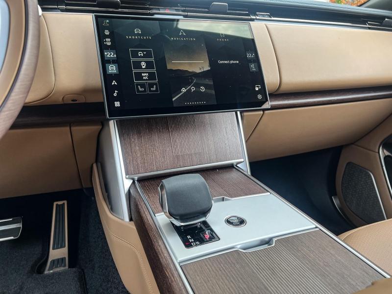 Image LAND-ROVER Range Rover 4.4 P530 530ch Autobiography LWB 7 places