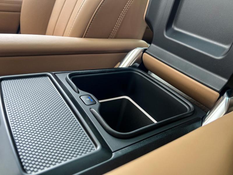 Image LAND-ROVER Range Rover 4.4 P530 530ch Autobiography LWB 7 places