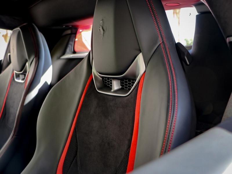 Image FERRARI 296 GTB