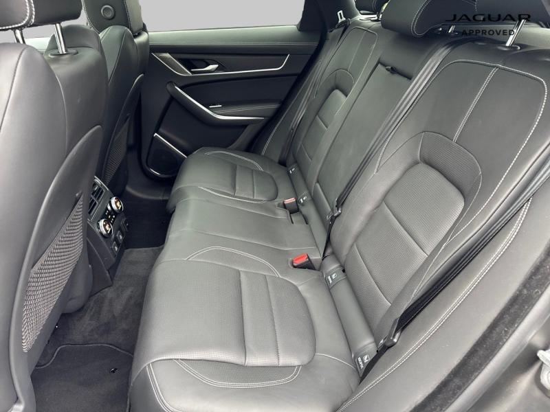 Image JAGUAR F-Pace P400e Plug-in-Hybrid R-Dynamic HSE BVA8 AWD