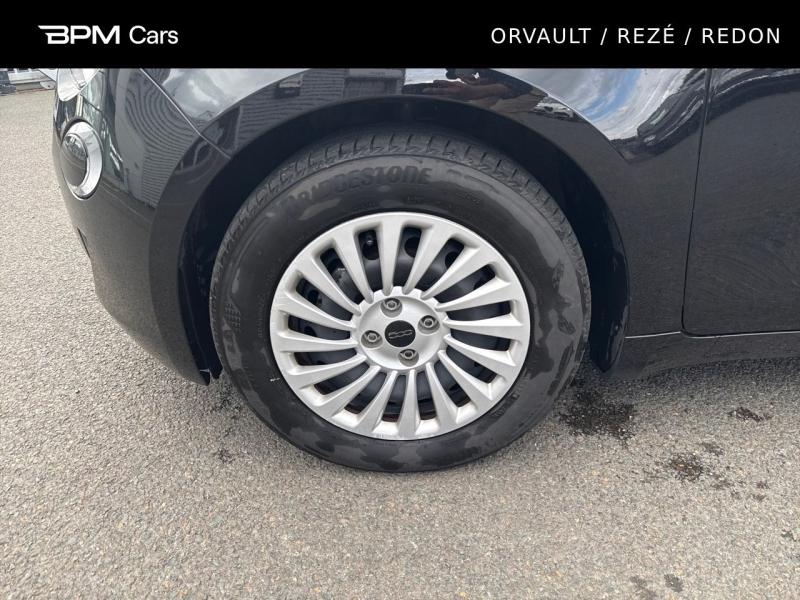 Image FIAT 500 e 95ch Action