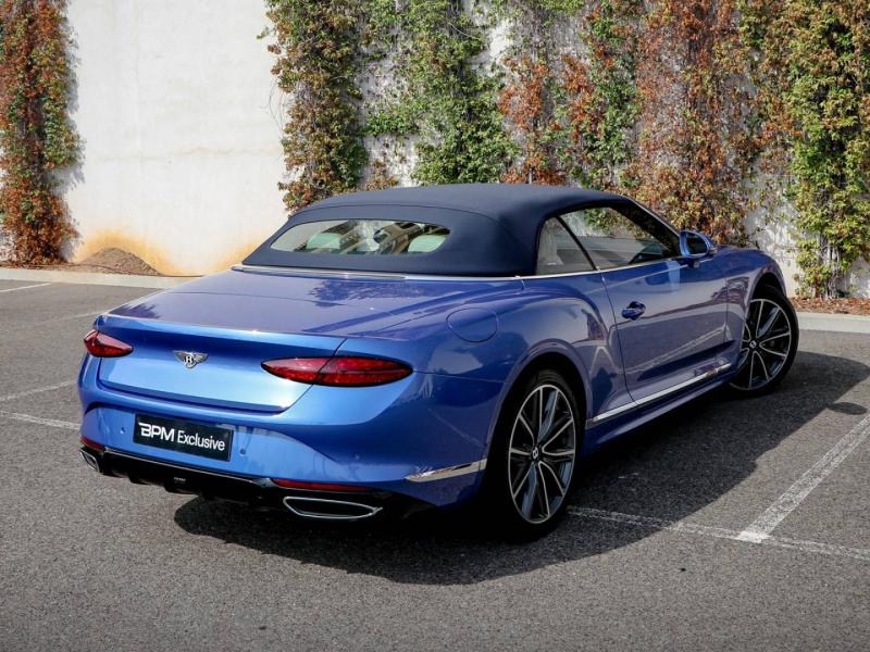 Image BENTLEY CONTINENTAL GTC Azure V8 Hybrid 4.0 680ch