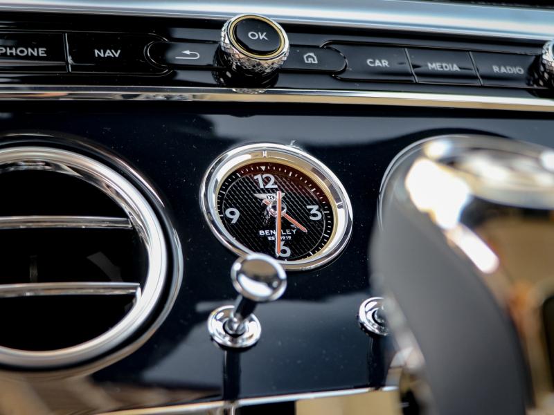 Image BENTLEY CONTINENTAL GTC Azure V8 Hybrid 4.0 680ch