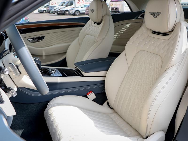 Image BENTLEY CONTINENTAL GTC Azure V8 Hybrid 4.0 680ch