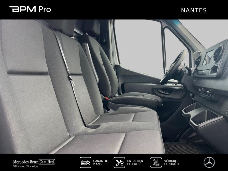 Image MERCEDES-BENZ Sprinter Fg 317 CDI 37 3T5 First Propulsion Léger 9G-Tronic