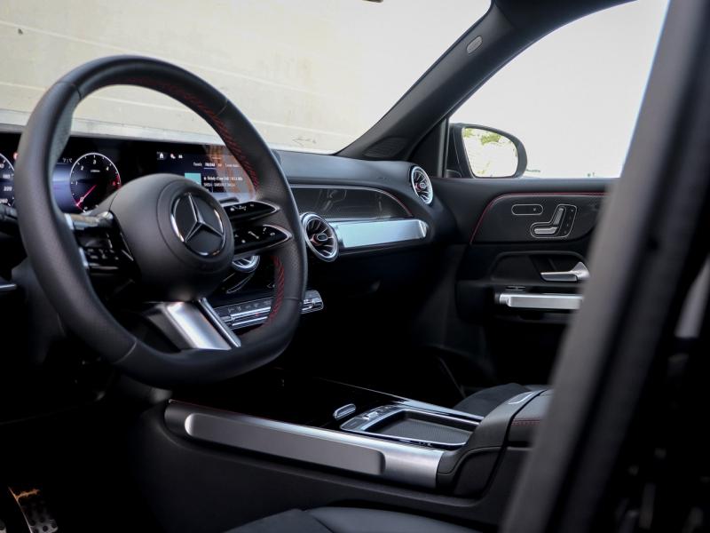 Image MERCEDES-BENZ GLB 200 d 150ch AMG Line 8G-DCT