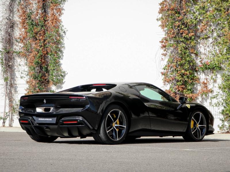 Image FERRARI 296 GTB