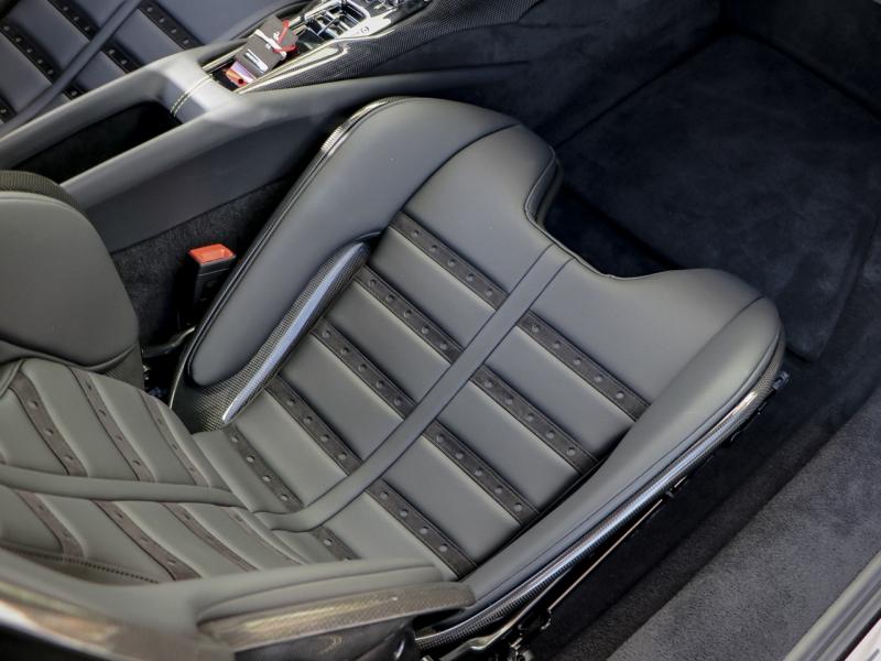 Image FERRARI 296 GTB