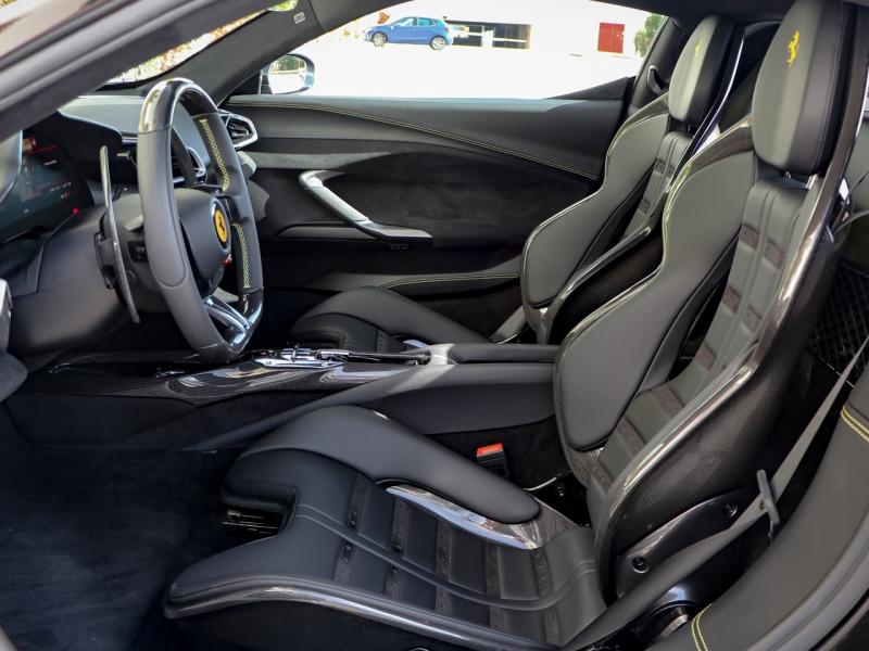 Image FERRARI 296 GTB